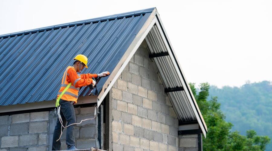 Expert Emergency Roof Repairs services in Whitmer, WV